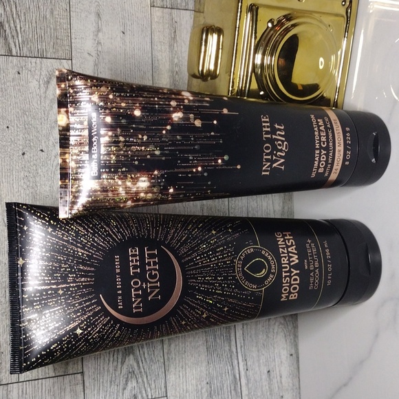 Bath & Body Works Into The Night Moisturizing Body Wash & Body Cream NWT - Picture 4 of 16